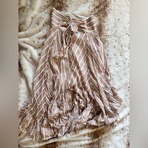 Free people boho skirt, size small, new with tags.